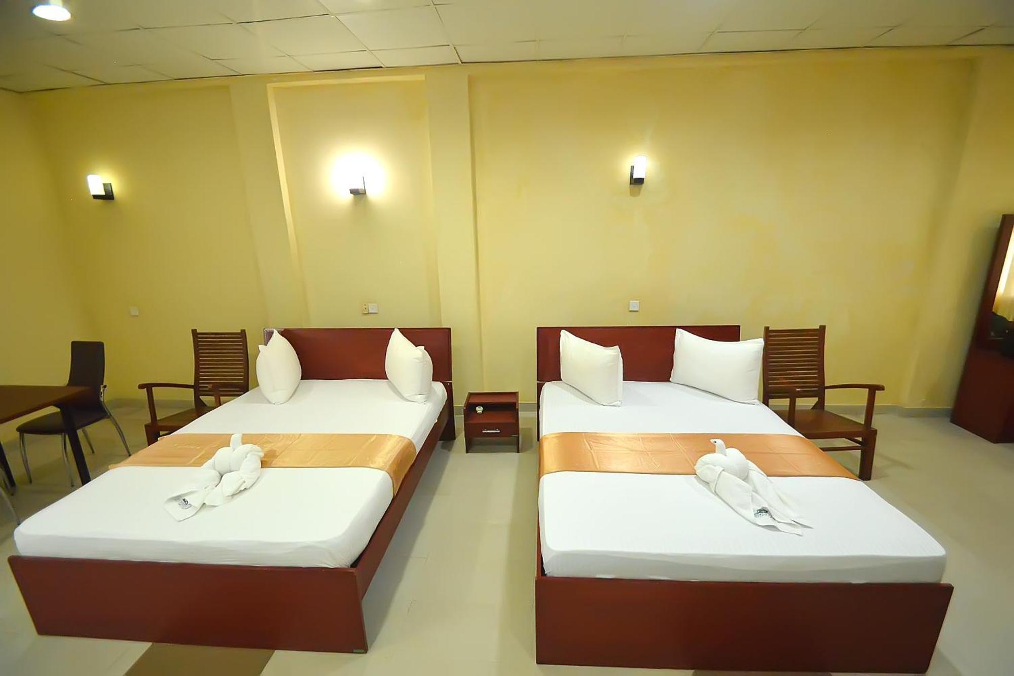 Gunners Club Hotel Minneriya Eksteriør billede